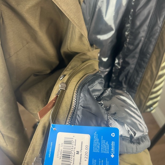 Columbia Women's Carson Pass Waterproof Insulated Interchange Jacket - Picture 12 of 15
